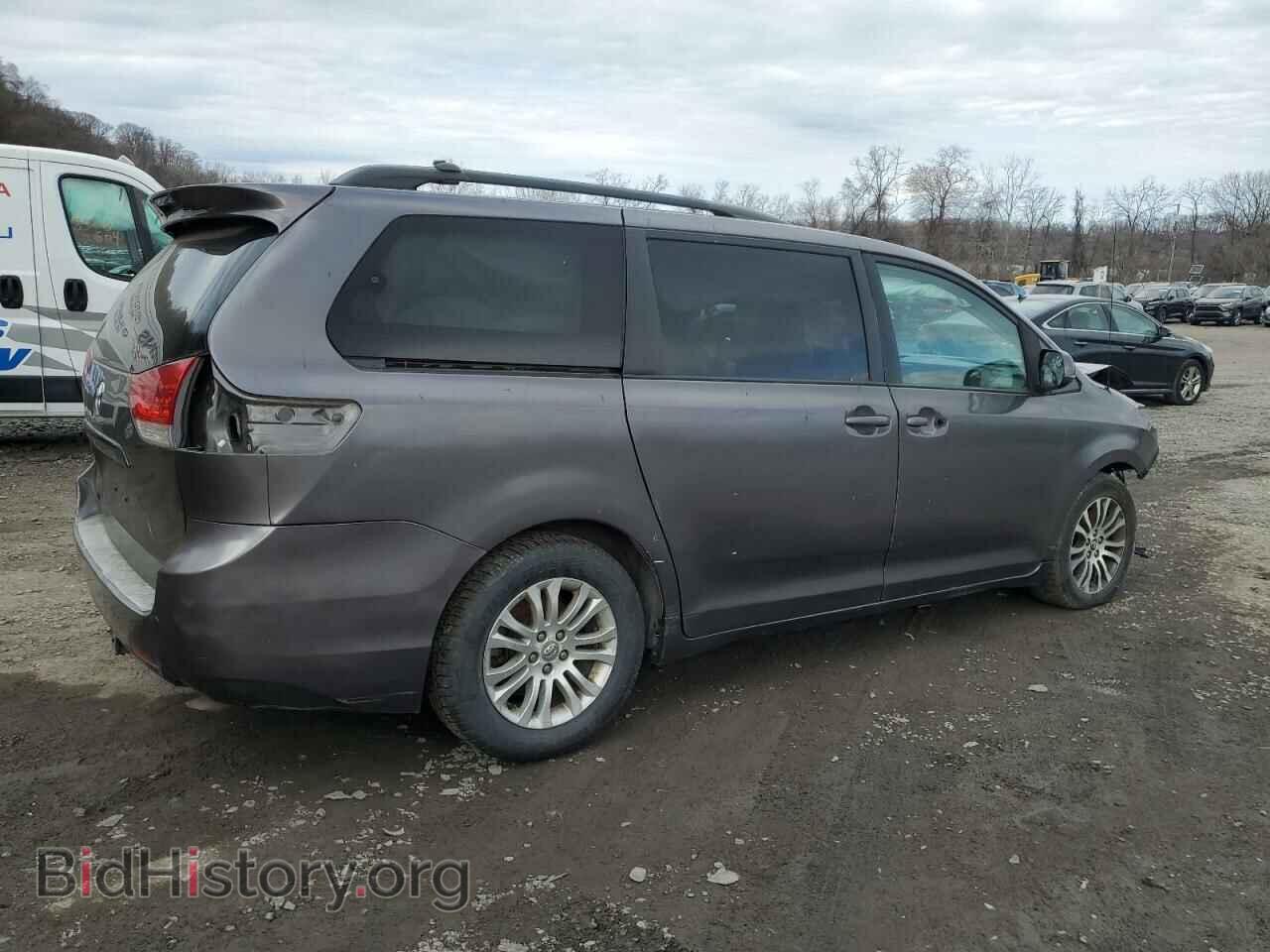 2012 TOYOTA All Models - VIN: 5TDYK3DC4CS199350 - Фото 3