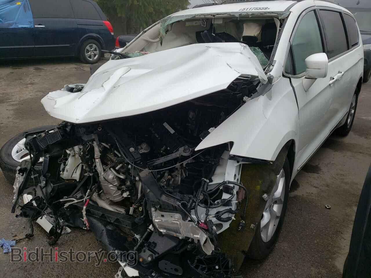 2017 CHRYSLER PACIFICA - VIN: 2C4RC1BG8HR541751 - Фото 2