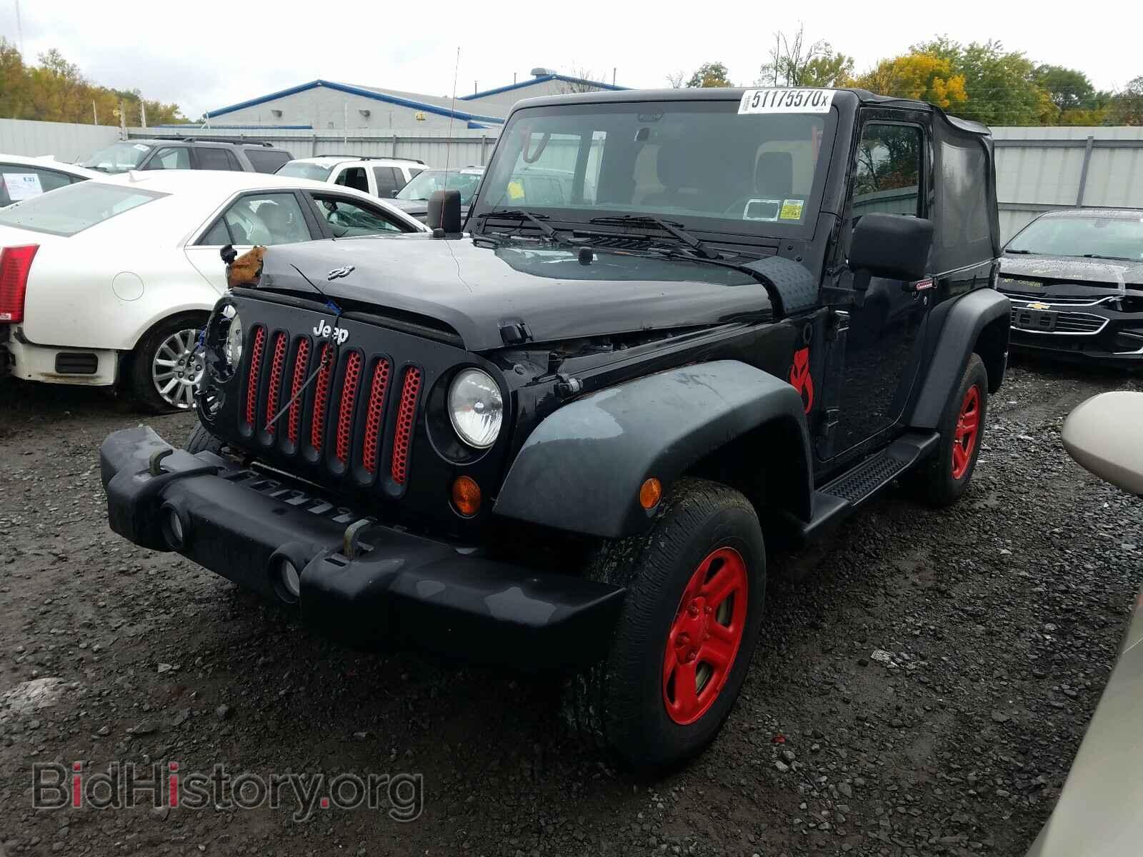 2011 JEEP WRANGLER - VIN: 1J4AA2D16BL524720 - Фото 2