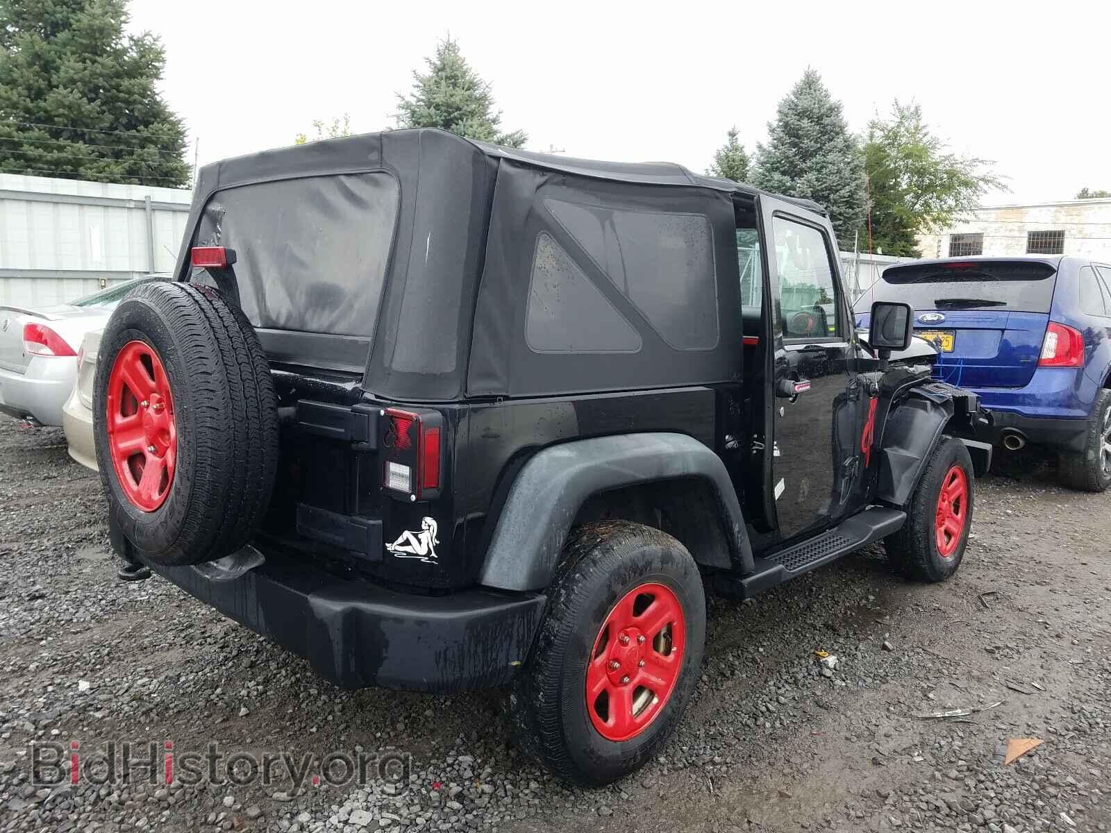 2011 JEEP WRANGLER - VIN: 1J4AA2D16BL524720 - Фото 4