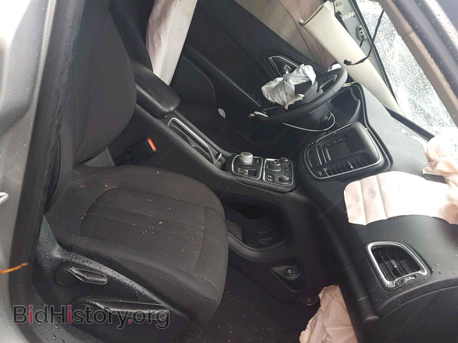 2015 CHRYSLER 200 - VIN: 1C3CCCAB5FN653977 - Photo 5