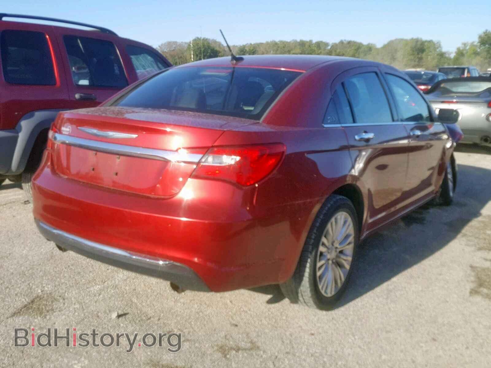 2011 CHRYSLER 200 - VIN: 1C3BC2FG5BN570814 - Фото 4