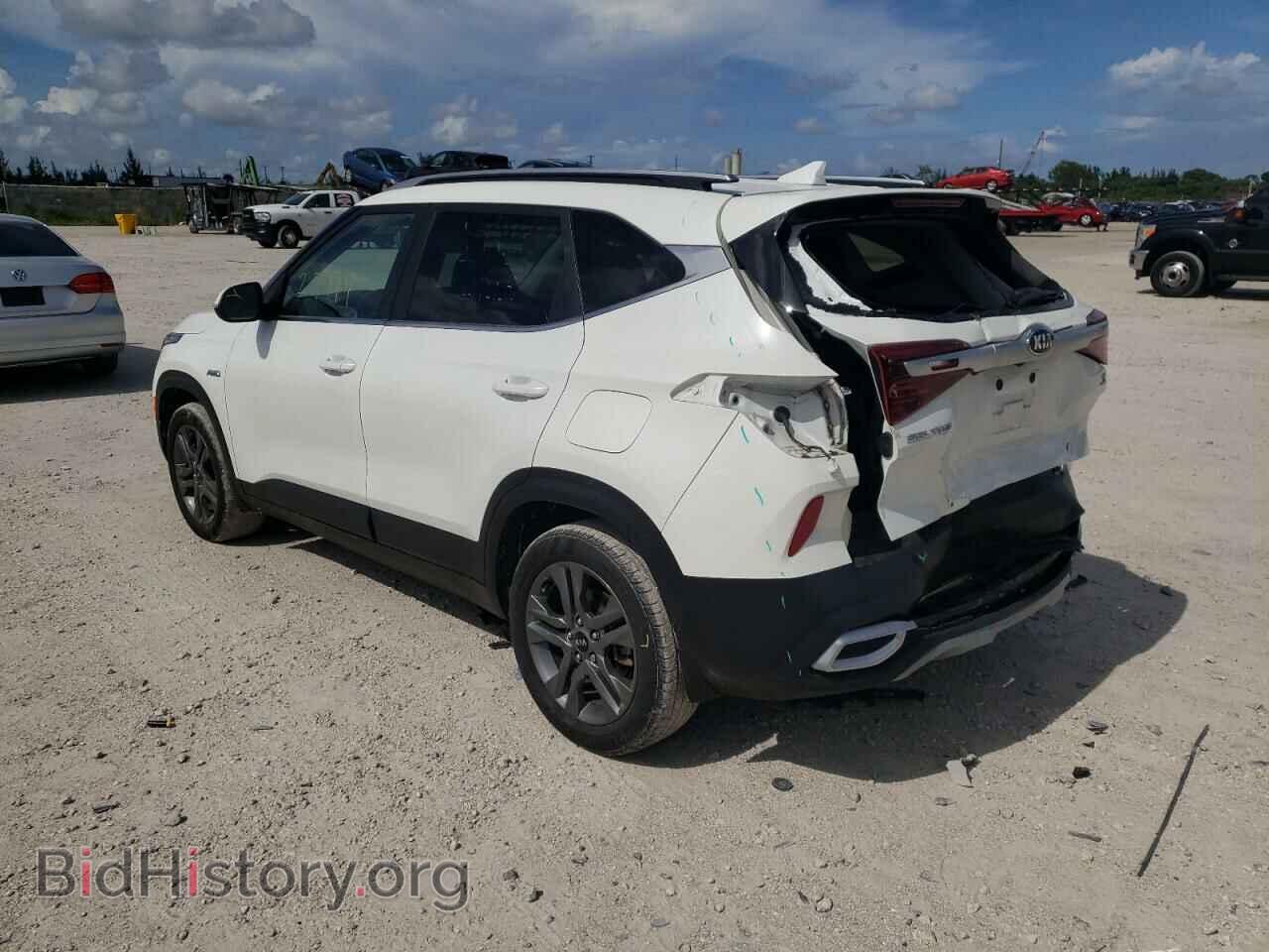 2021 KIA SELTOS - VIN: KNDEUCAA4M7049783 - Фото 3