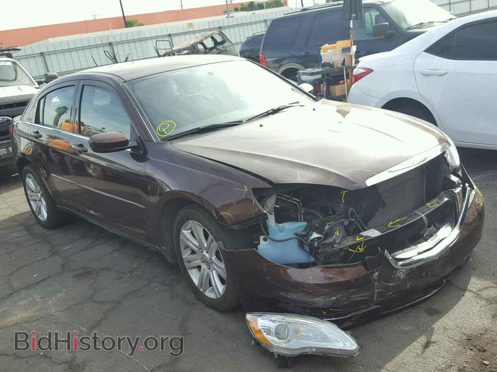 Фотография 1C3CCBBBXDN716335 - CHRYSLER 200 2013