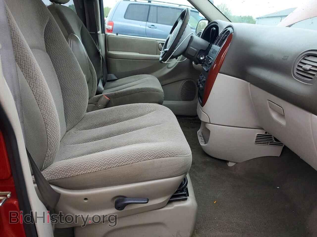 2005 CHRYSLER MINIVAN - VIN: 2C4GP44R45R190618 - Photo 7