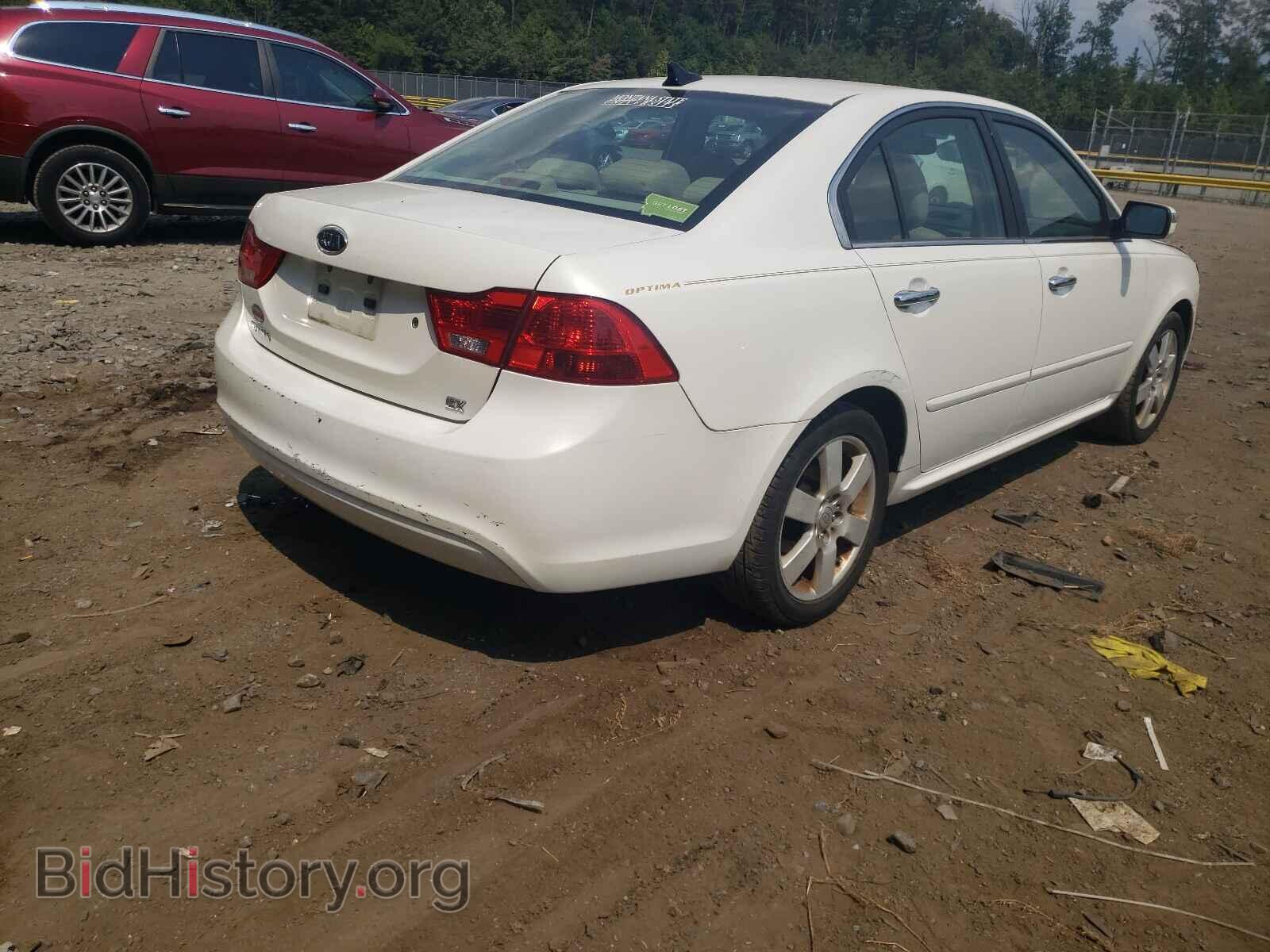 2009 KIA OPTIMA - VIN: KNAGE228295291421 - Фото 4