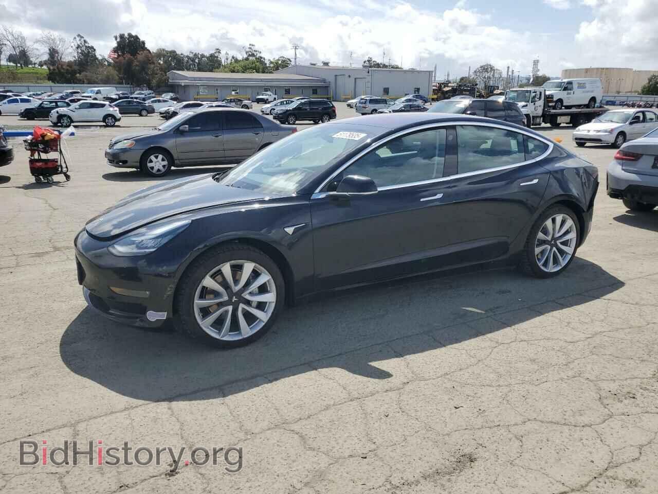 Photo 5YJ3E1EB1JF186827 - TESLA MODEL 3 2018