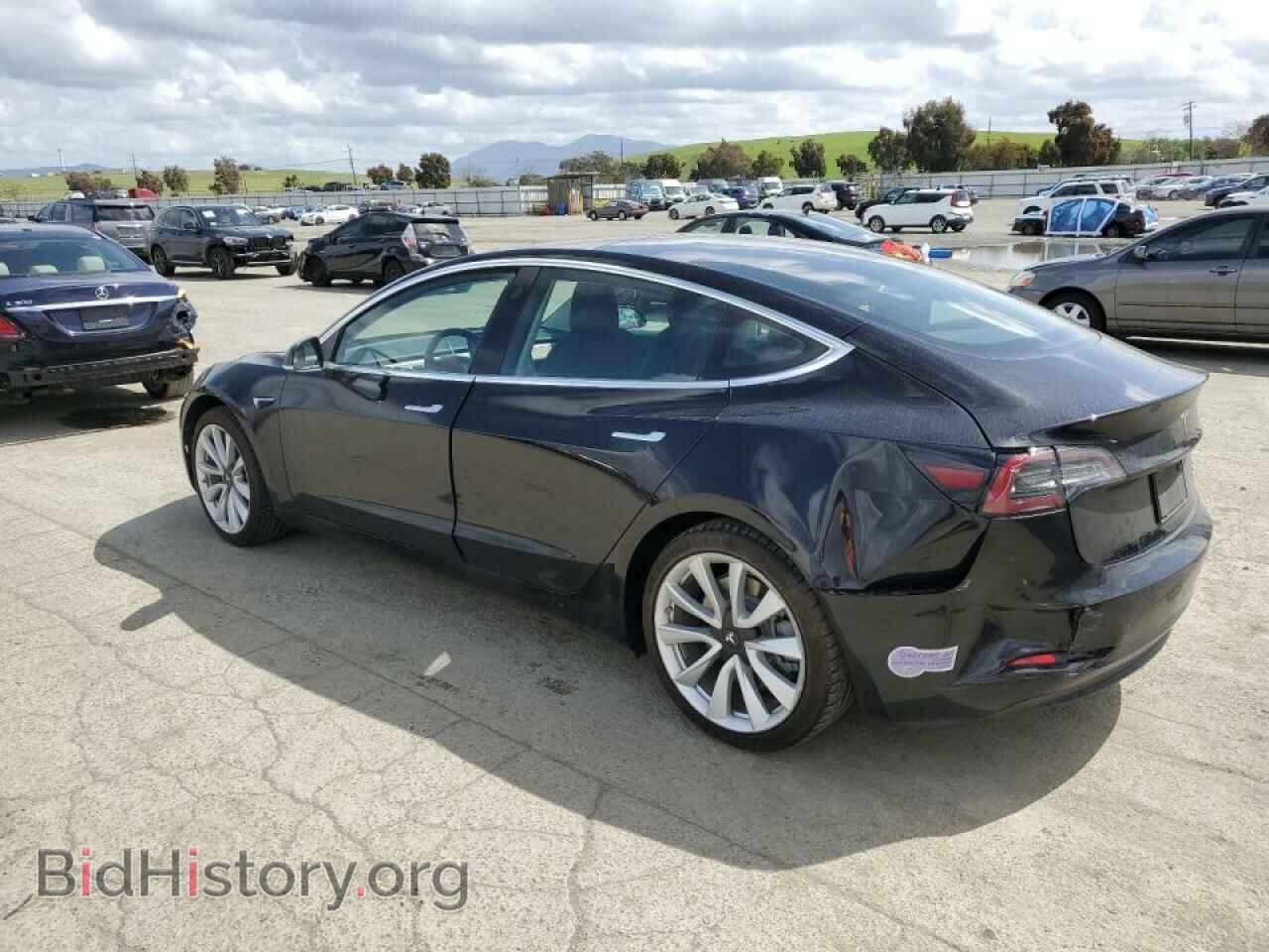 2018 TESLA MODEL 3 - VIN: 5YJ3E1EB1JF186827 - Фото 2