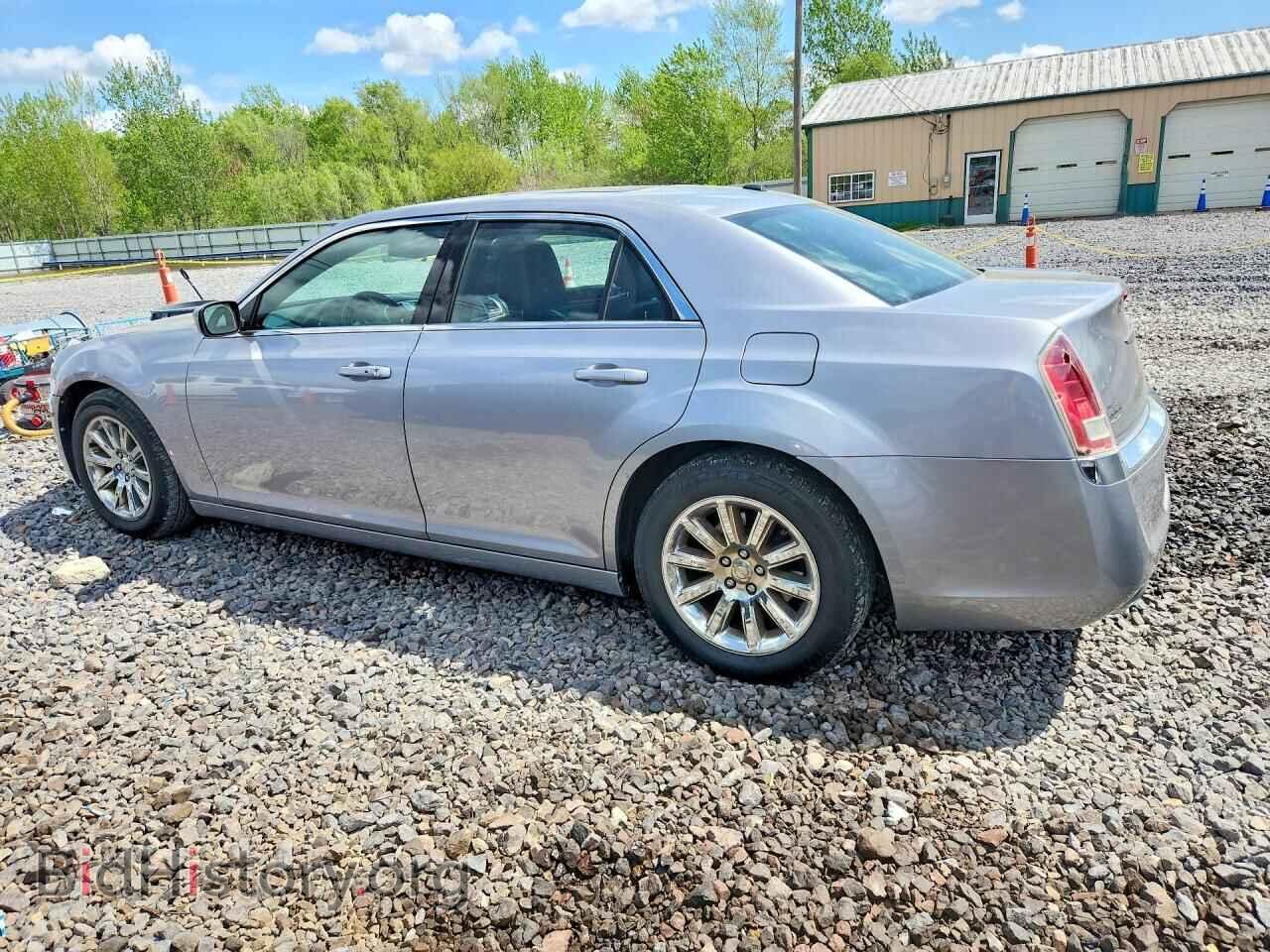 2014 CHRYSLER 300 - VIN: 2C3CCAAG2EH280355 - Фото 2