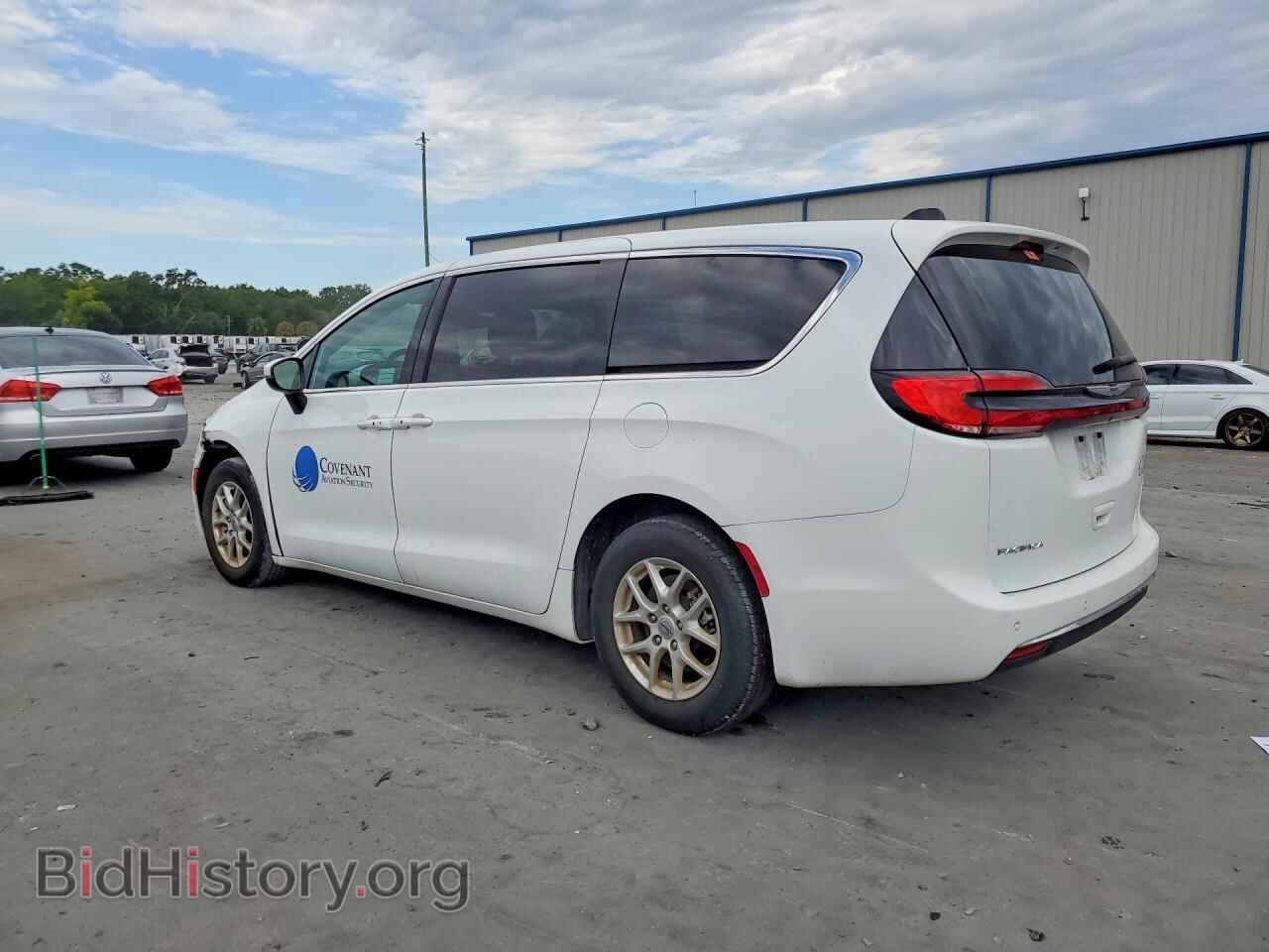 2023 CHRYSLER PACIFICA - VIN: 2C4RC1FG0PR596445 - Photo 2