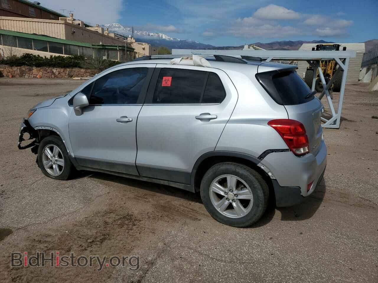 2017 CHEVROLET TRAX - VIN: 3GNCJPSB3HL259766 - Фото 2