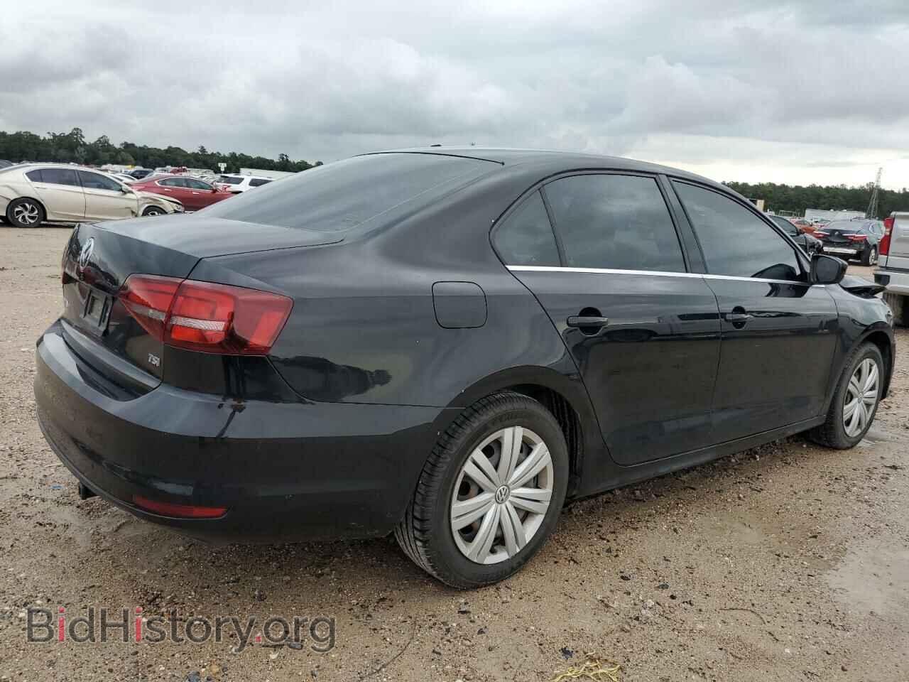 2017 VOLKSWAGEN JETTA - VIN: 3VW2B7AJ2HM366101 - Photo 3