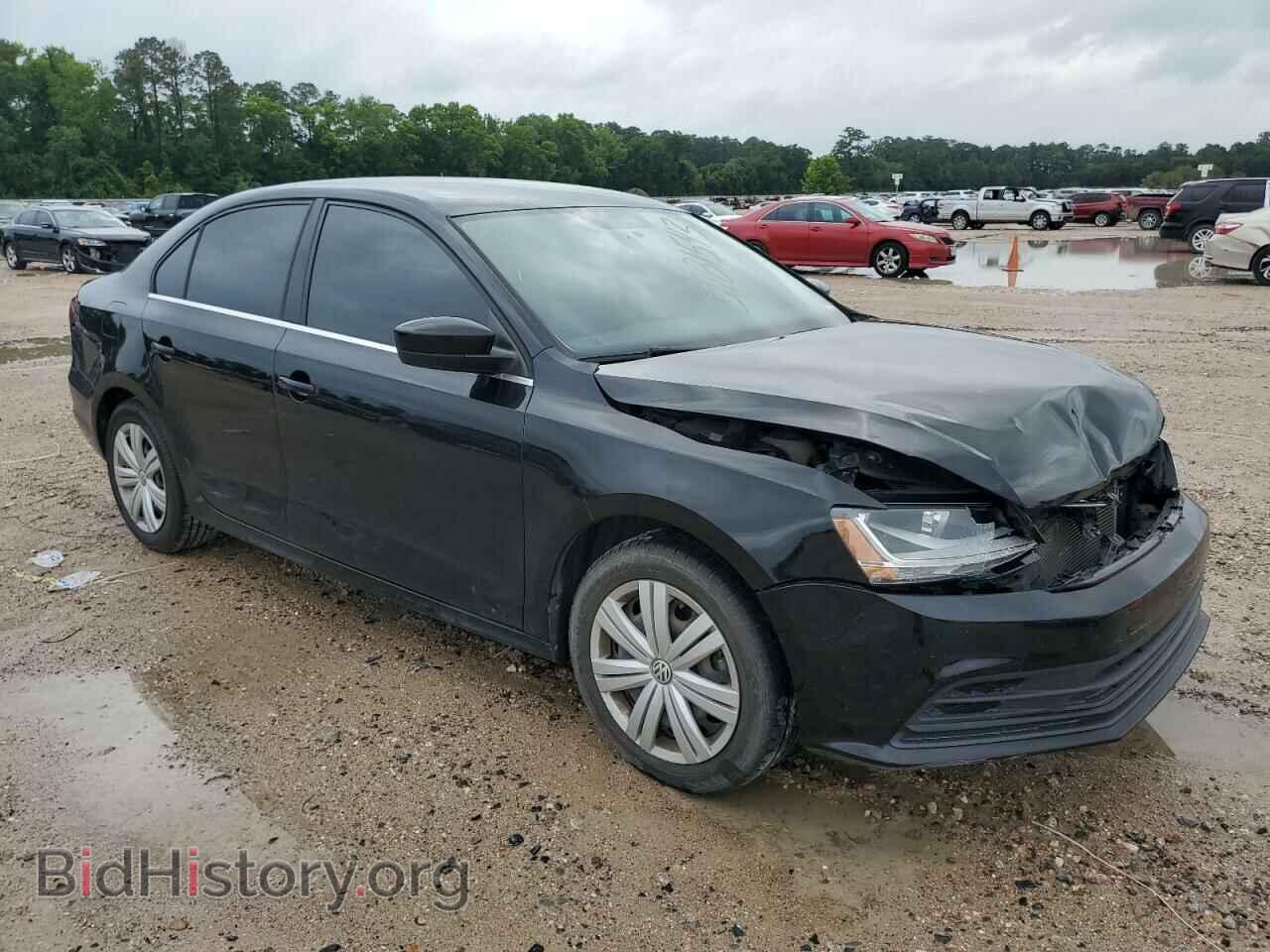 2017 VOLKSWAGEN JETTA - VIN: 3VW2B7AJ2HM366101 - Photo 4