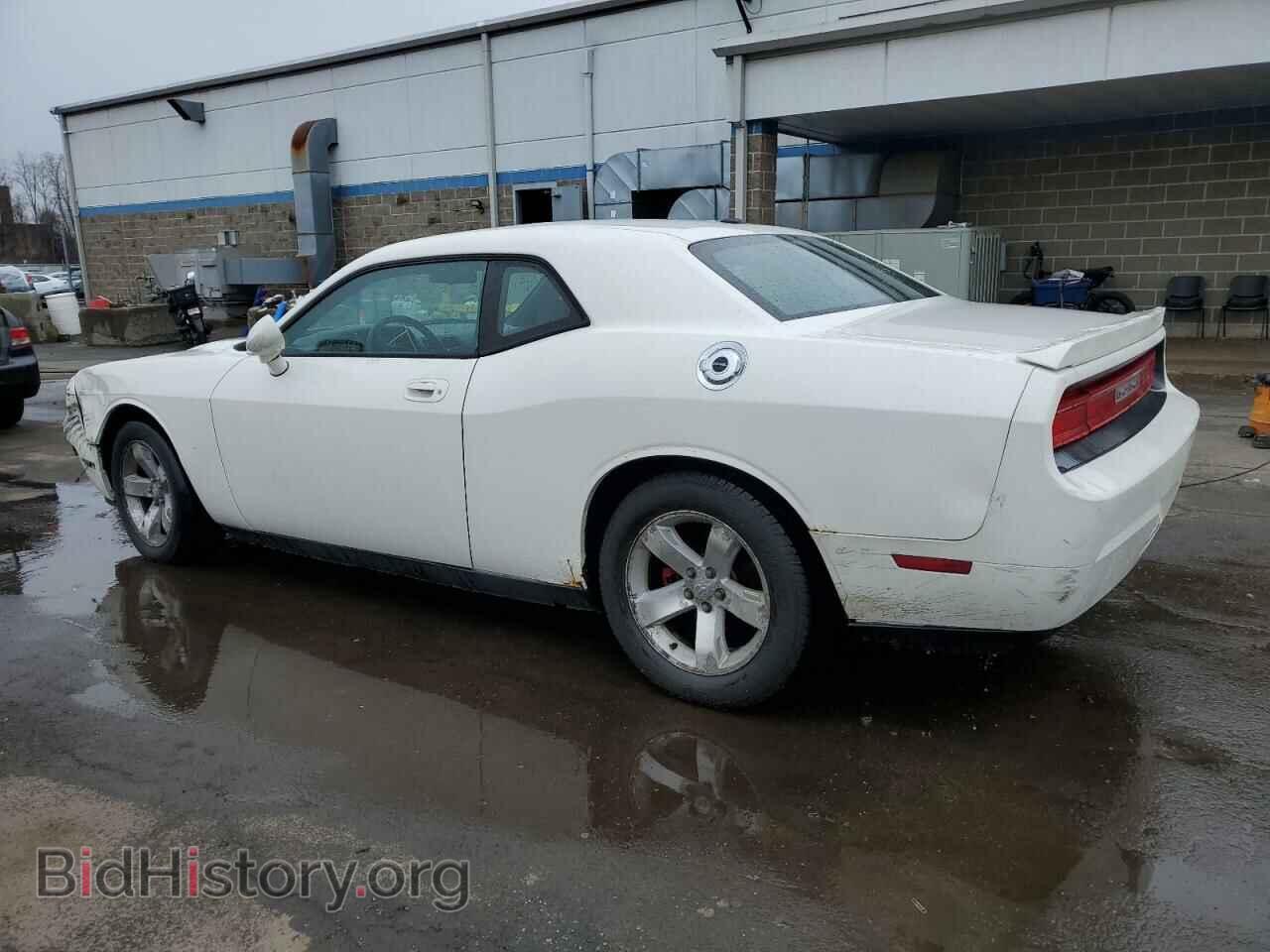2009 DODGE CHALLENGER - VIN: 2B3LJ44V99H587171 - Фото 2