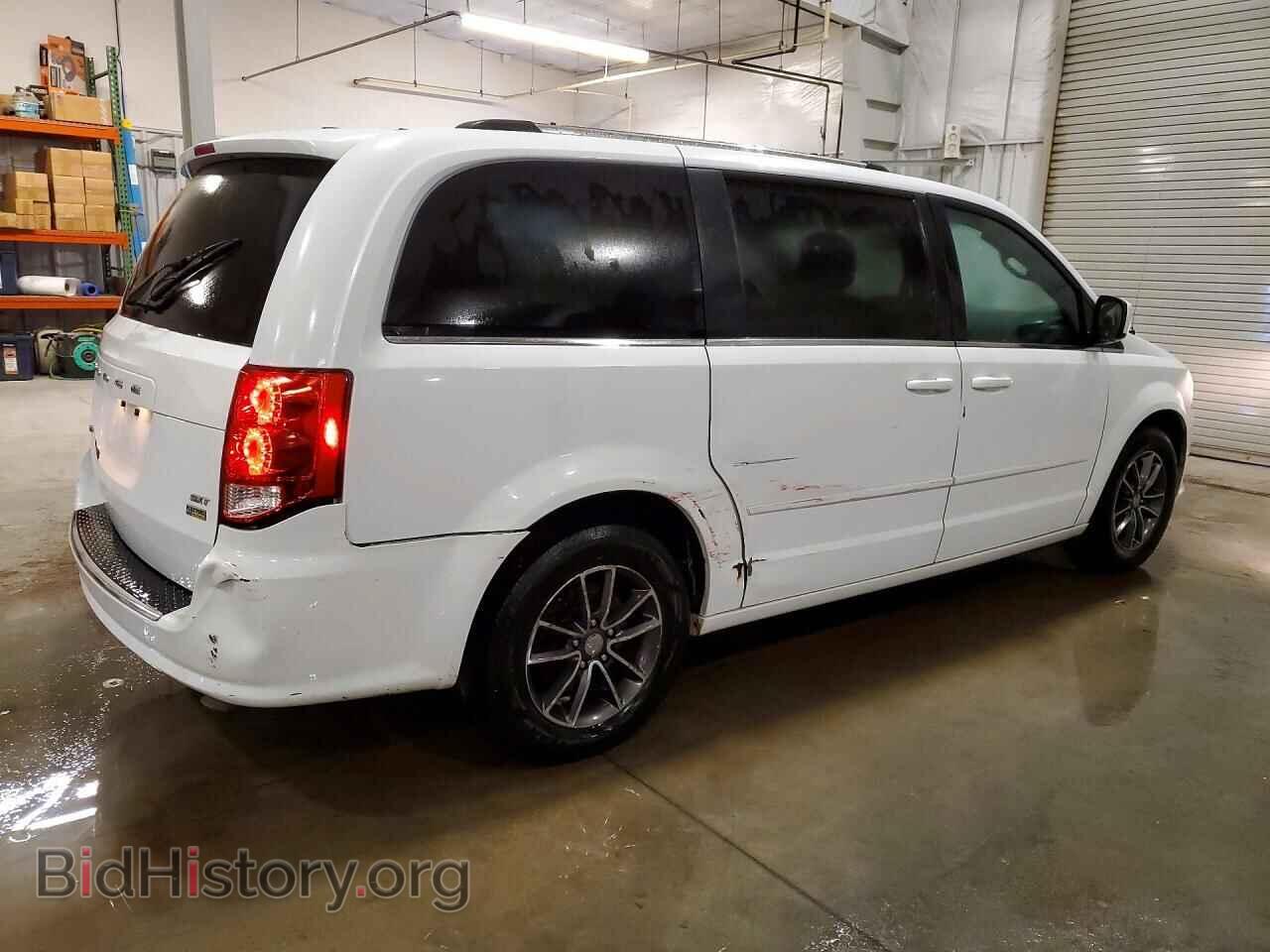 2017 DODGE CARAVAN - VIN: 2C4RDGCG7HR861755 - Фото 3
