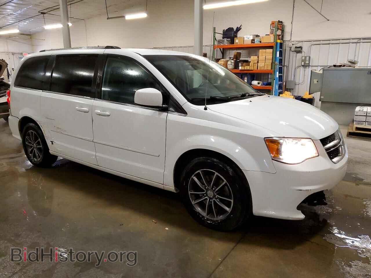 2017 DODGE CARAVAN - VIN: 2C4RDGCG7HR861755 - Фото 4