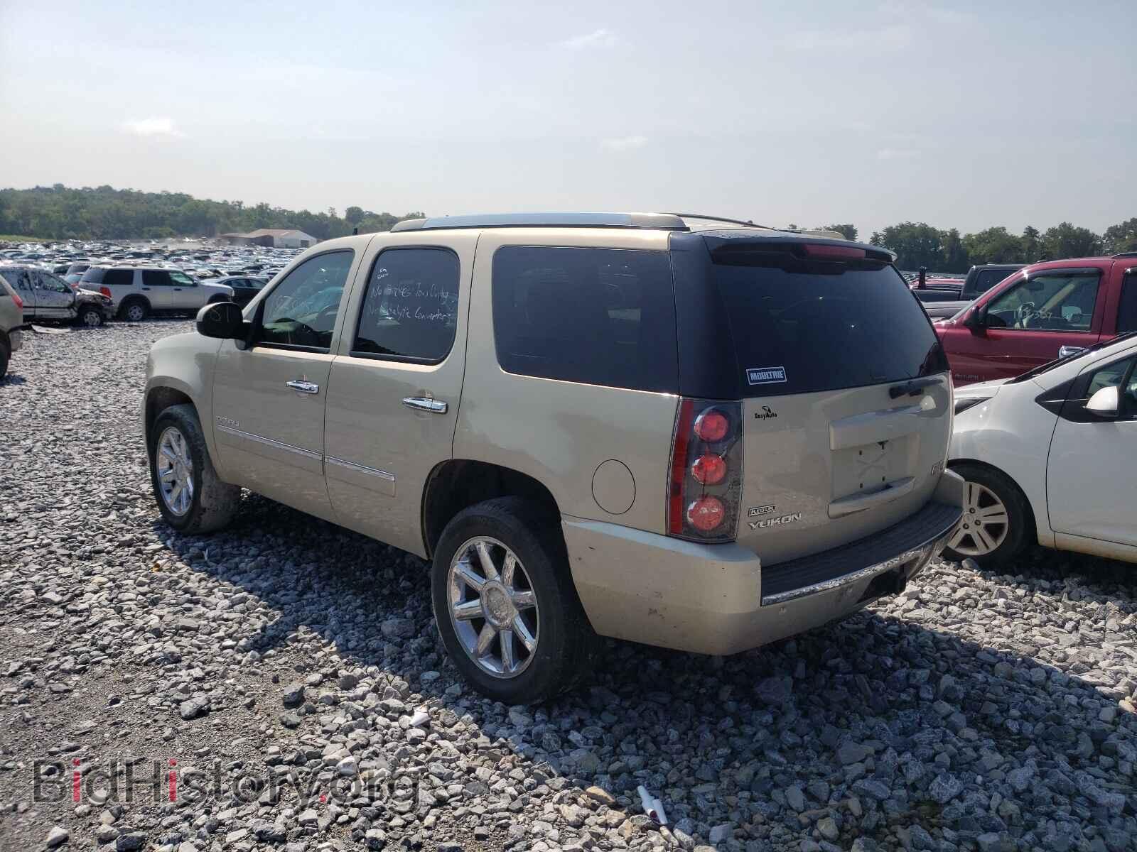 2011 GMC YUKON - VIN: 1GKS1EEF8BR374438 - Фото 3