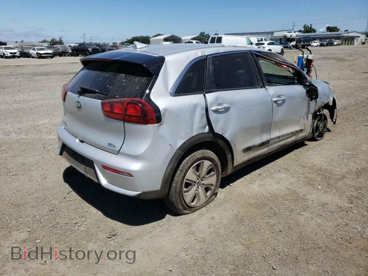 2018 KIA NIRO - VIN: KNDCB3LC2J5207119 - Фото 4