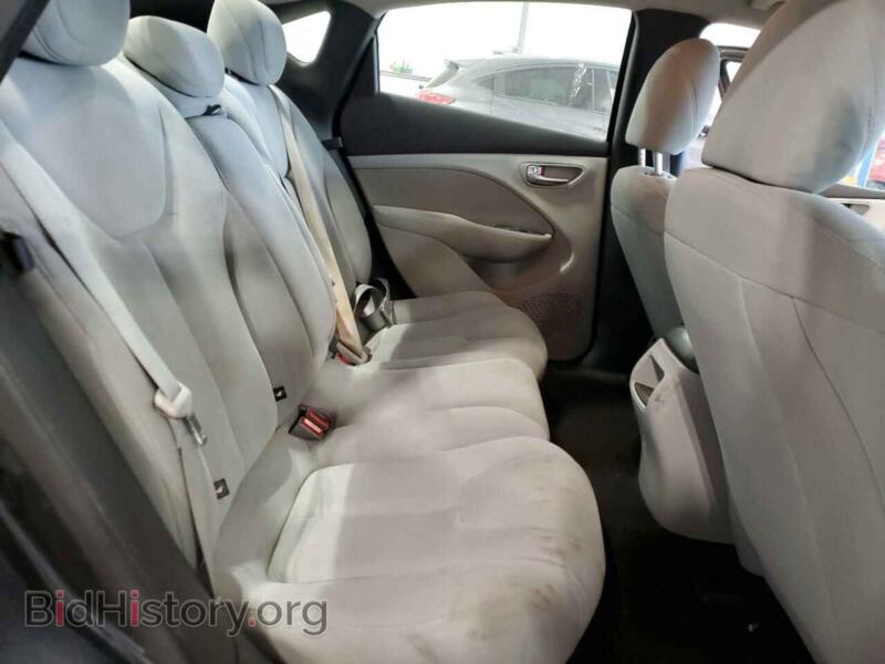 2013 Dodge DART (VIN 1C3CDFBA3DD321141) — photo 10 of 12