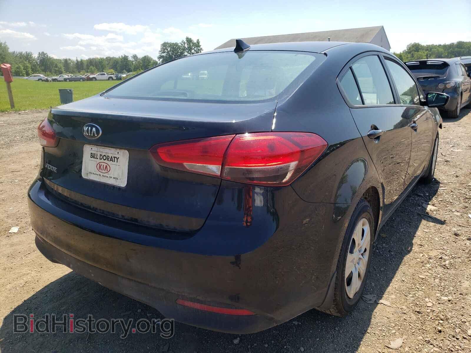 2017 KIA FORTE - VIN: 3KPFK4A73HE088097 - Фото 4