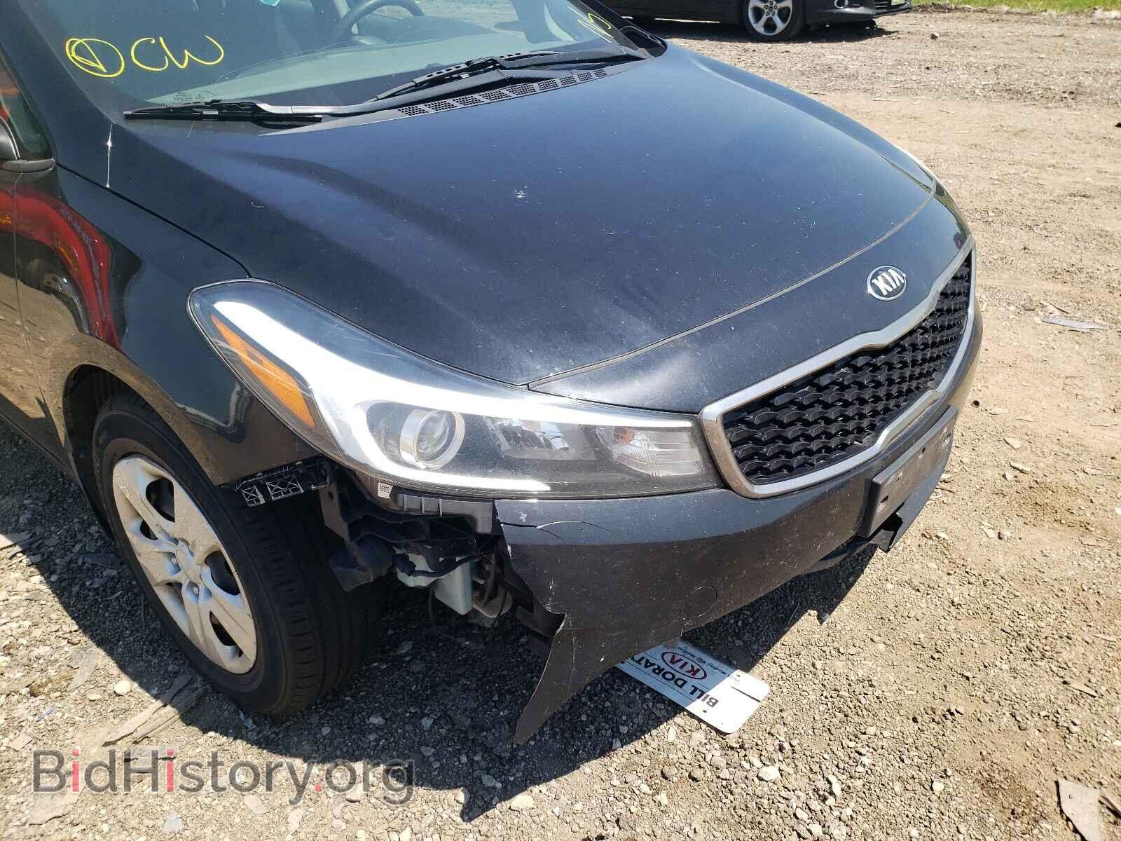 2017 KIA FORTE - VIN: 3KPFK4A73HE088097 - Фото 9