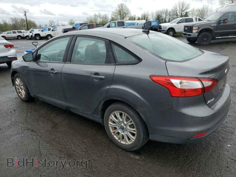 2012 Ford FOCUS (VIN 1FAHP3F21CL431142) — photo 2 of 12