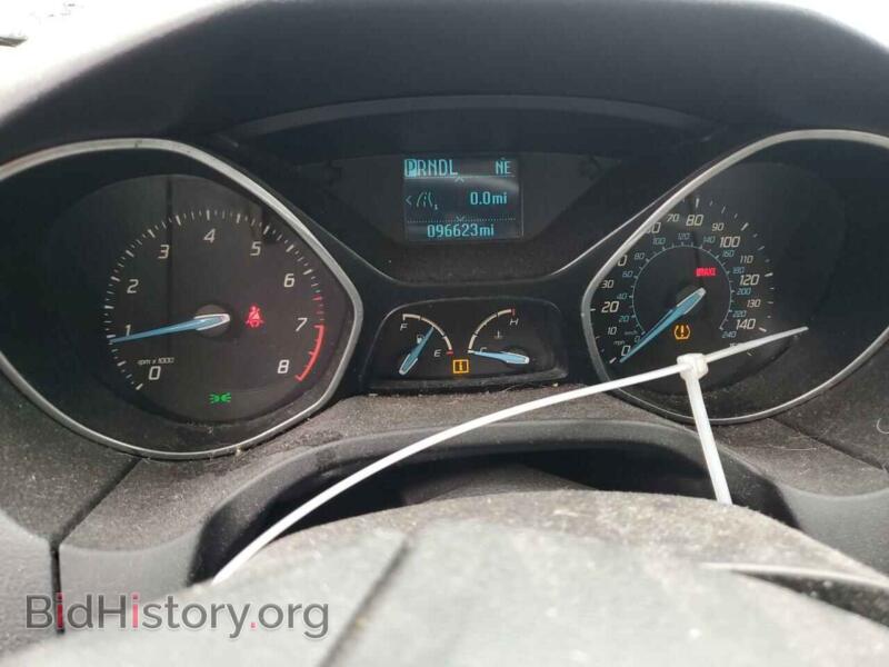 2012 Ford FOCUS (VIN 1FAHP3F21CL431142) — photo 9 of 12