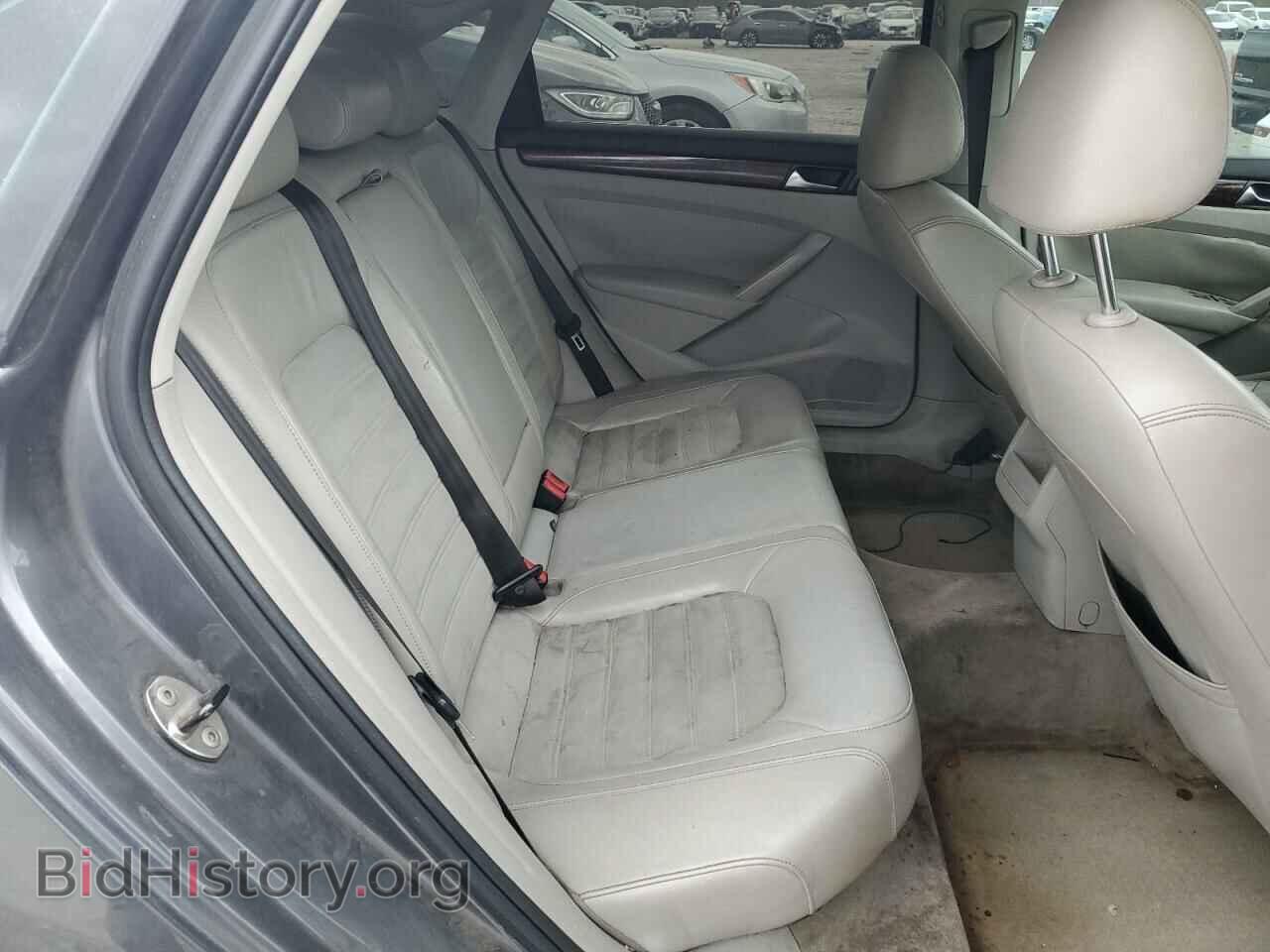 2012 VOLKSWAGEN PASSAT - VIN: 1VWCM7A33CC011044 - Фото 10