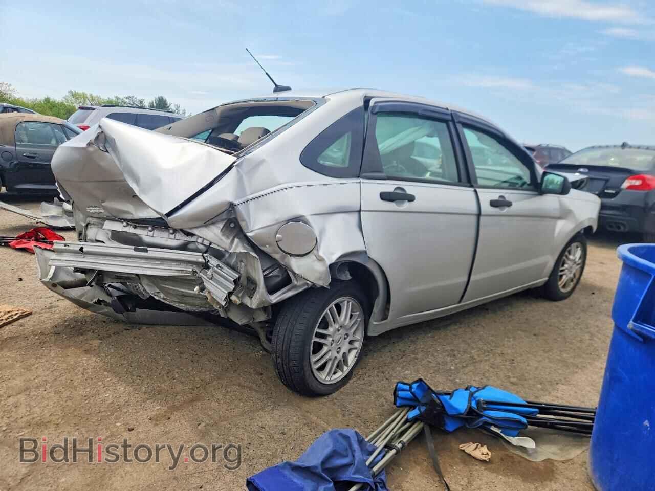 2011 FORD FOCUS - VIN: 1FAHP3FN2BW158090 - Фото 3