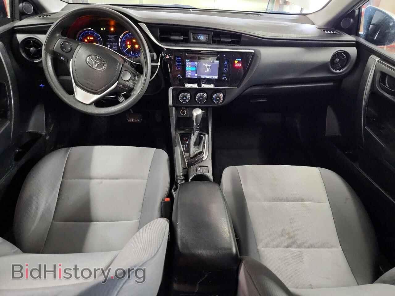 2019 TOYOTA COROLLA - VIN: 2T1BURHE2KC157667 - Photo 8