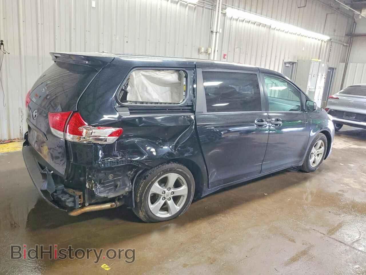 2013 TOYOTA SIENNA - VIN: 5TDZK3DC8DS398505 - Фото 3