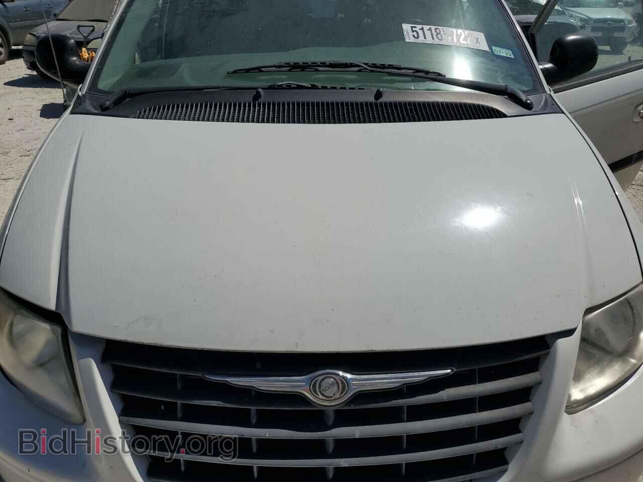 2006 CHRYSLER MINIVAN - VIN: 1A4GP45R86B585555 - Фото 7