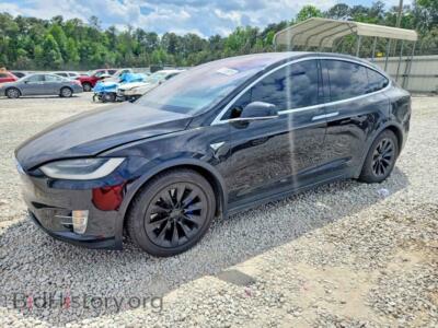 2016 Tesla MODEL X, черный — VIN 5YJXCBE28GF018463, Copart