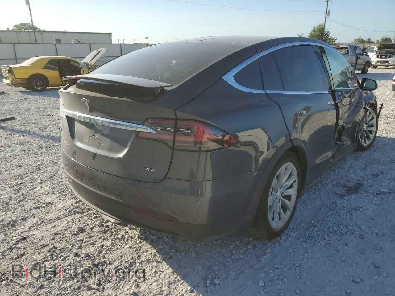 2017 TESLA MODEL X - VIN: 5YJXCDE26HF052169 - Photo 4