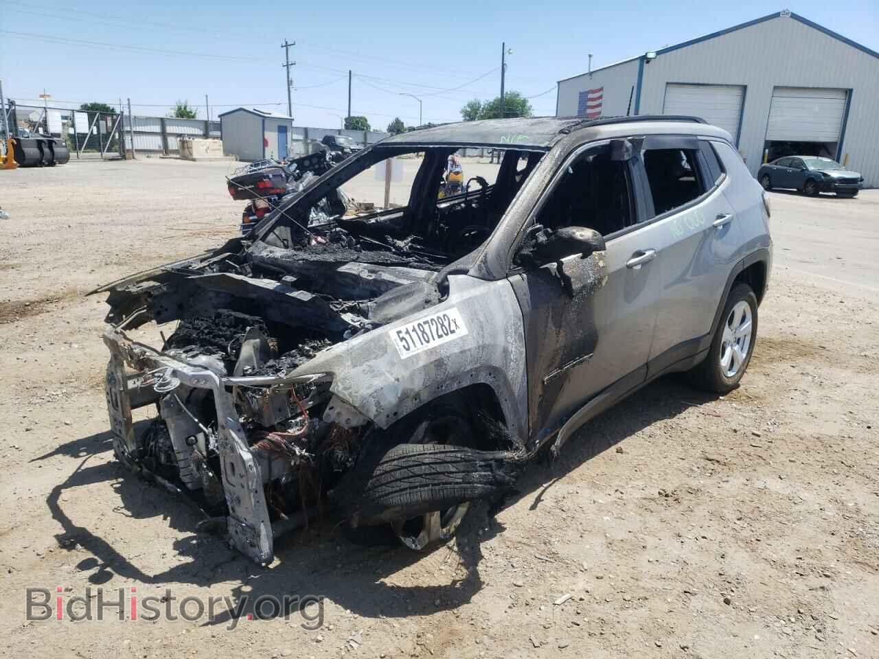 2020 JEEP COMPASS - VIN: 3C4NJDBB9LT240440 - Фото 2