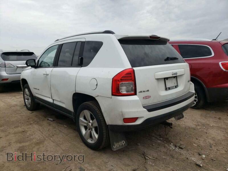 2011 Jeep COMPASS (VIN 1J4NF1FB8BD283627) — photo 2 of 13