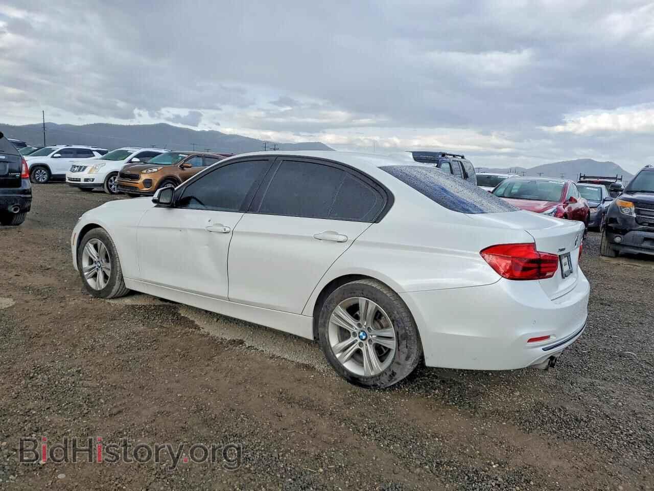 2016 BMW 3 SERIES - VIN: WBA8E3G58GNU00177 - Photo 2