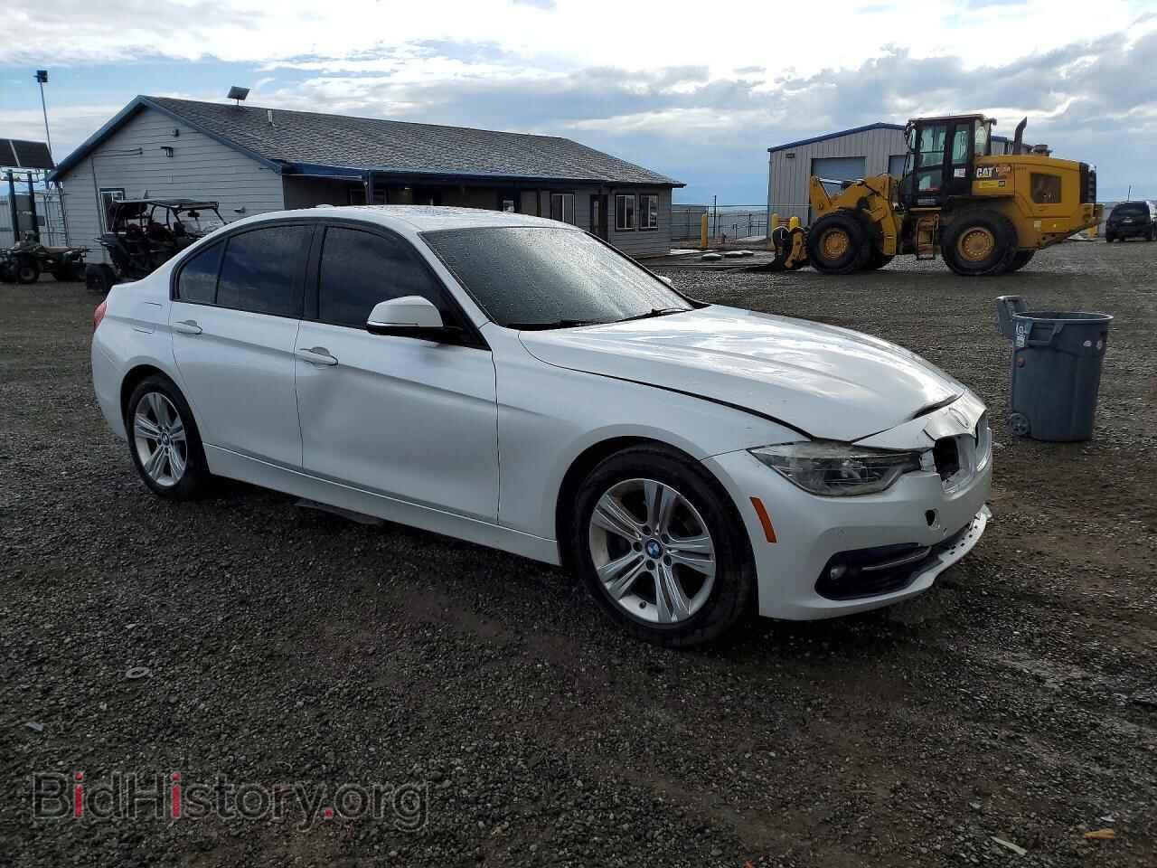 2016 BMW 3 SERIES - VIN: WBA8E3G58GNU00177 - Photo 4