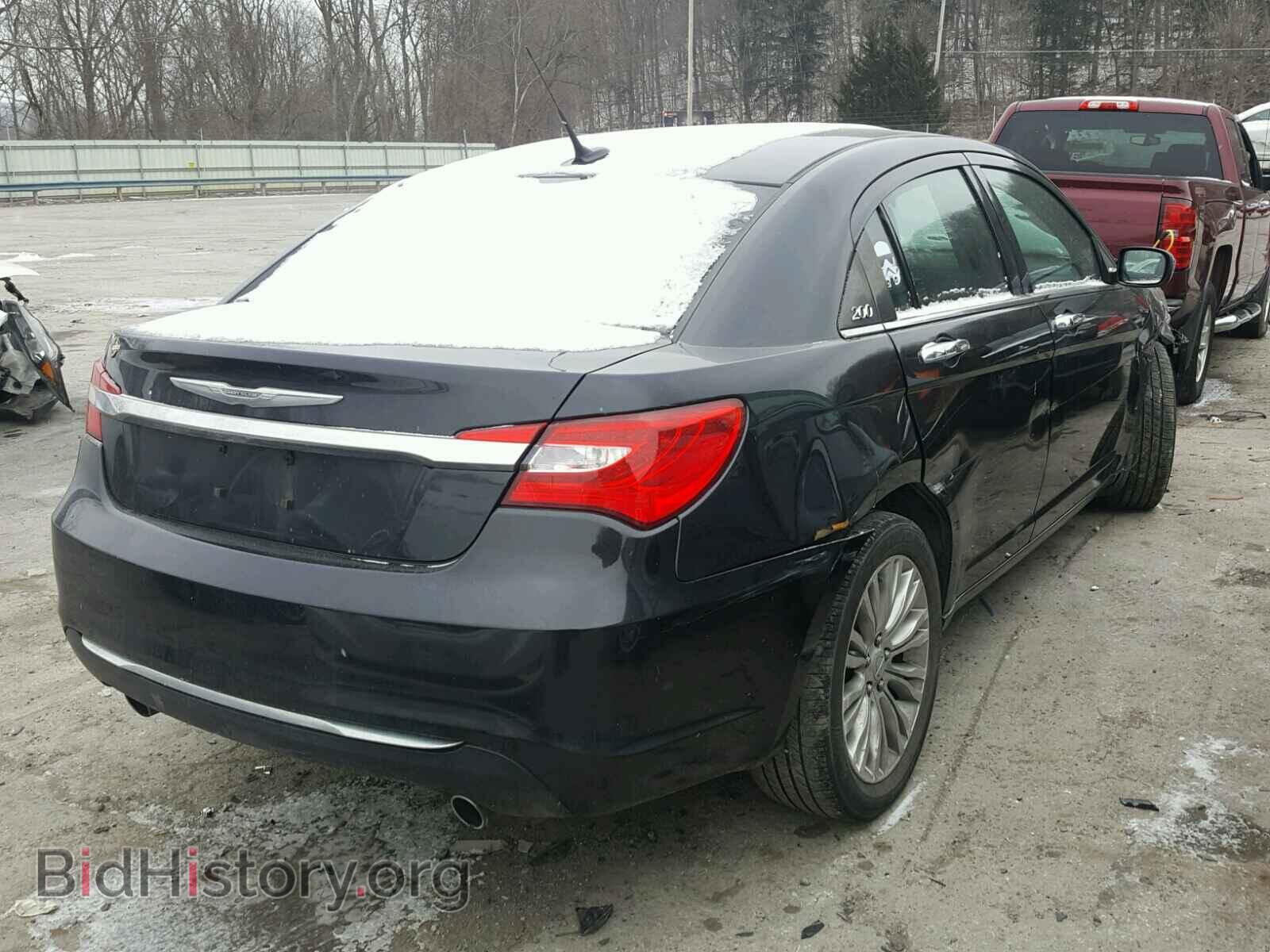 2011 CHRYSLER 200 - VIN: 1C3BC2FG4BN516548 - Photo 4
