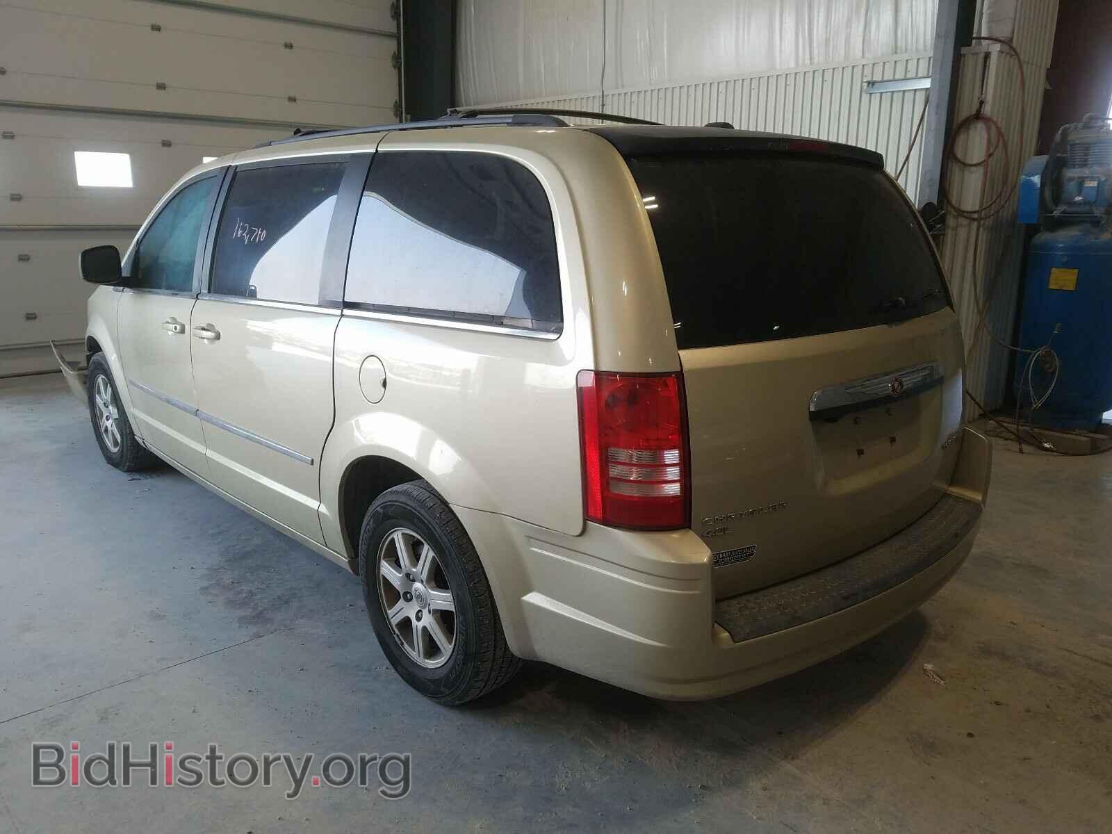 2010 CHRYSLER MINIVAN - VIN: 2A4RR8DX5AR436198 - Фото 3