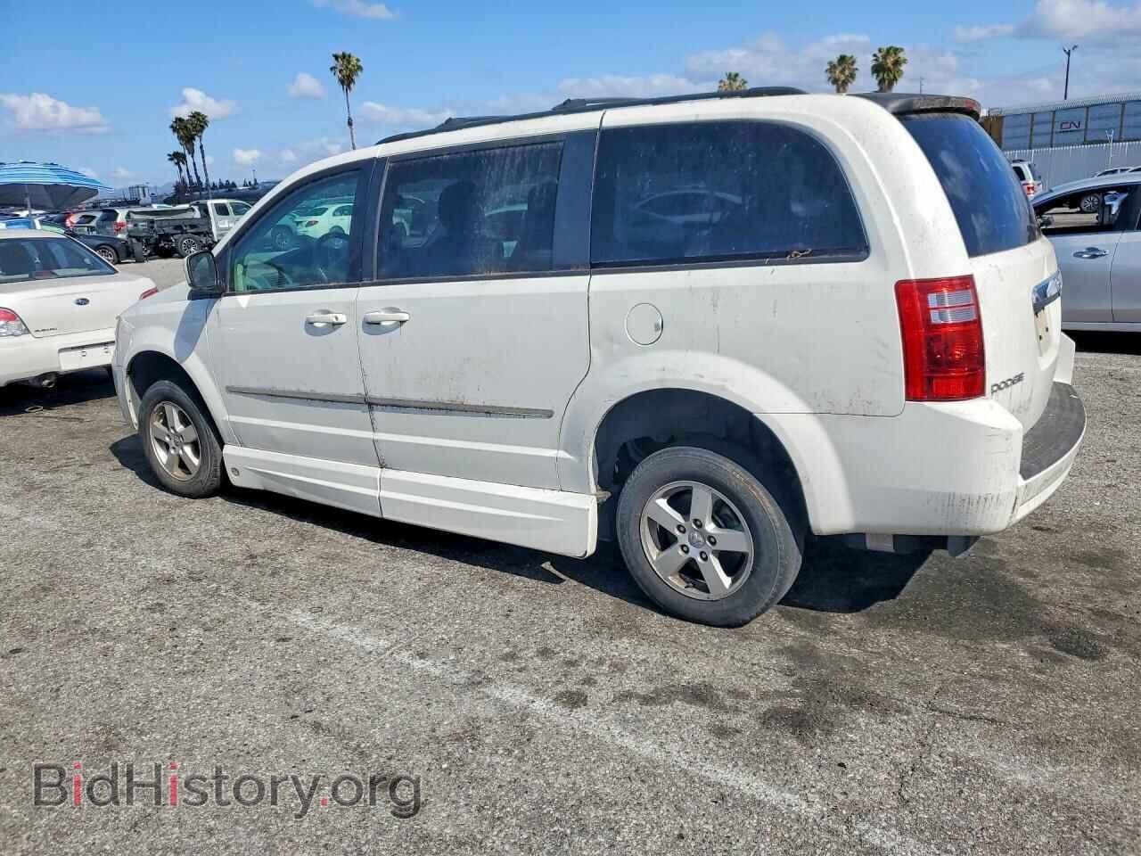 2010 DODGE CARAVAN - VIN: 2D4RN5D15AR297687 - Photo 2