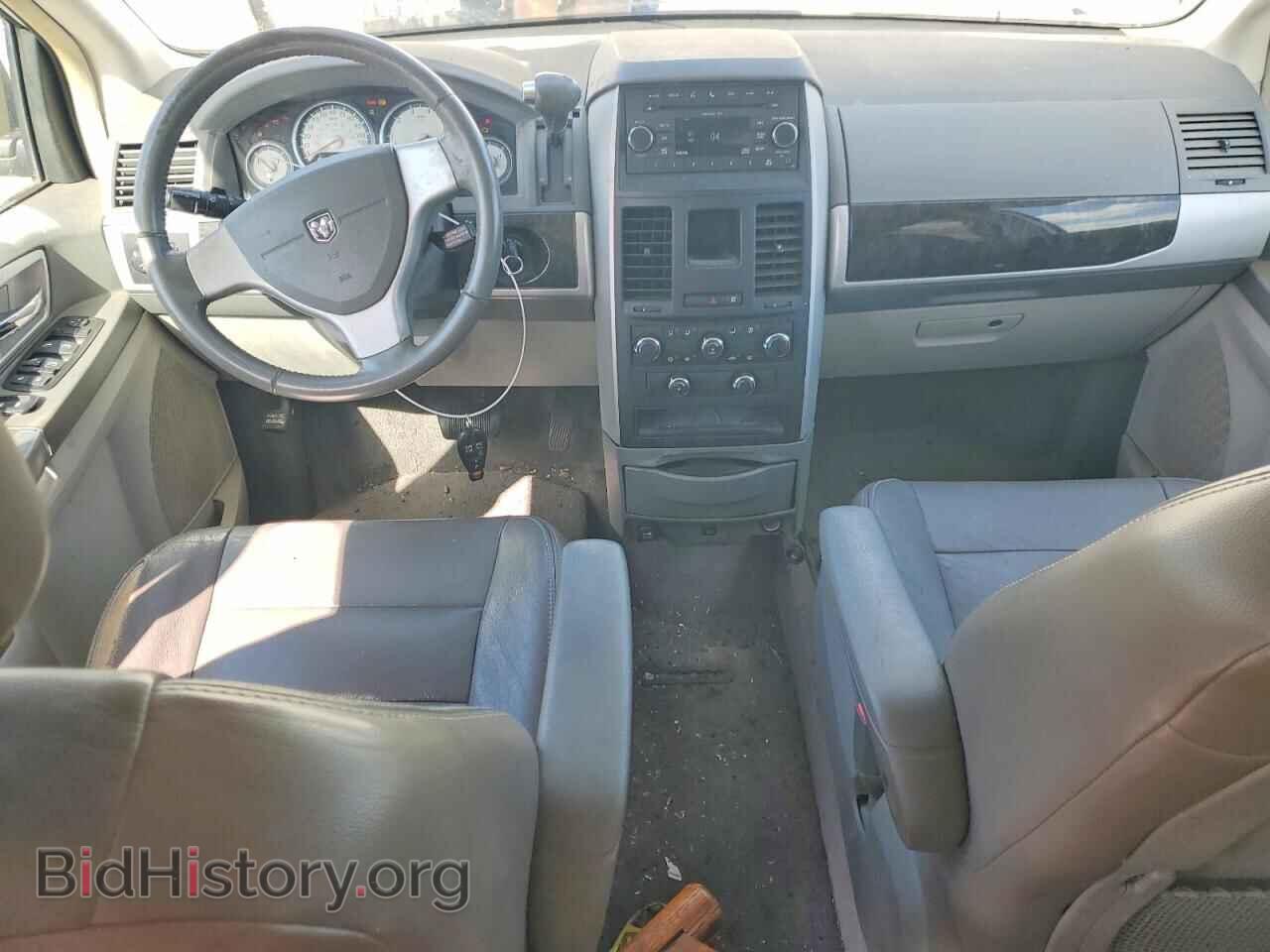 2010 DODGE CARAVAN - VIN: 2D4RN5D15AR297687 - Photo 8