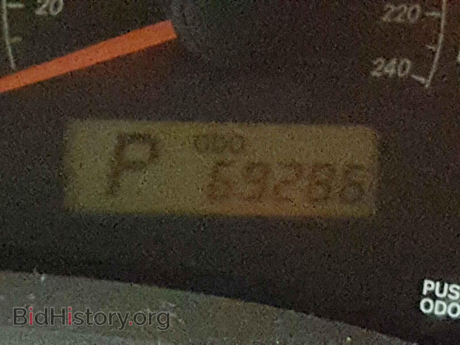 2010 TOYOTA COROLLA BA - VIN: 2T1BU4EE4AC340266 - Фото 8