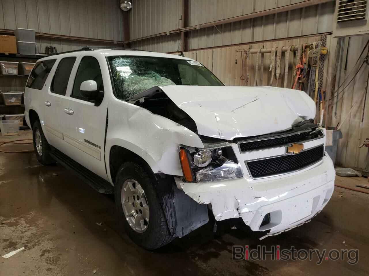 Photo 1GNSCJE04DR120035 - CHEVROLET SUBURBAN 2013