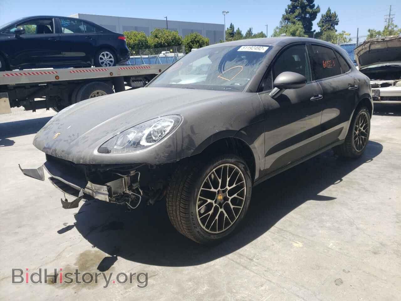 2017 PORSCHE MACAN - VIN: WP1AA2A57HLB81811 - Фото 2