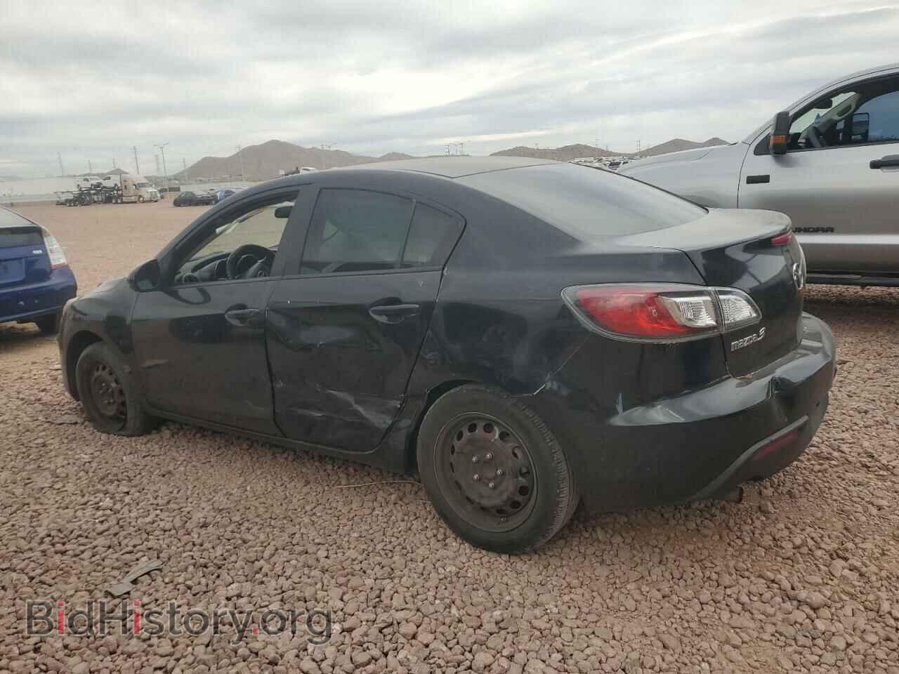 2011 MAZDA 3 - VIN: JM1BL1UF5B1492915 - Фото 2