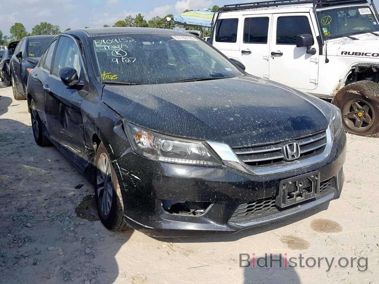 Photo 1HGCR2F3XFA256165 - HONDA ACCORD LX 2015