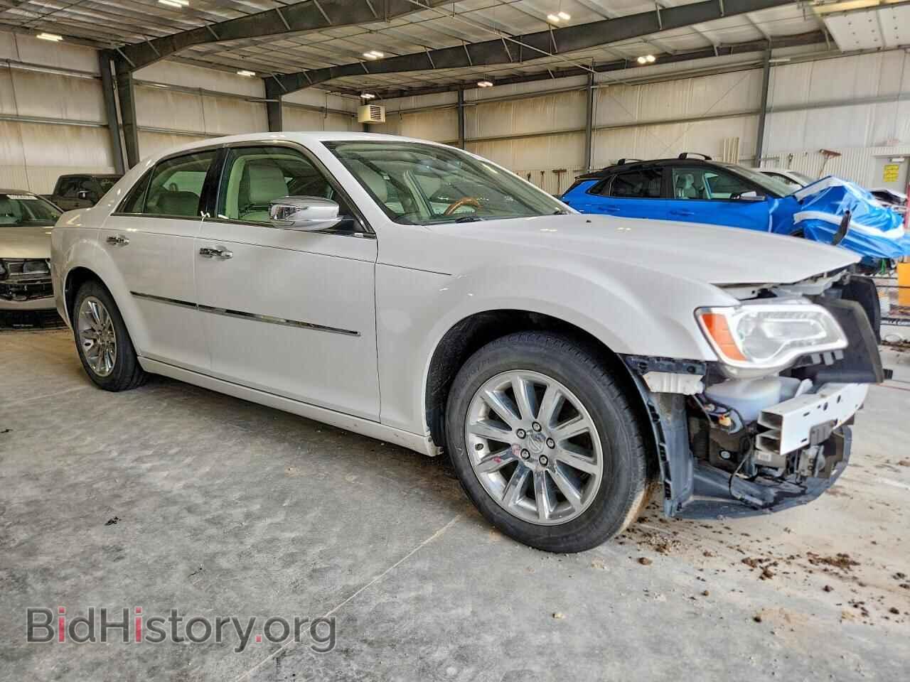 2011 CHRYSLER 300 - VIN: 2C3CA5CG3BH528229 - Фото 4