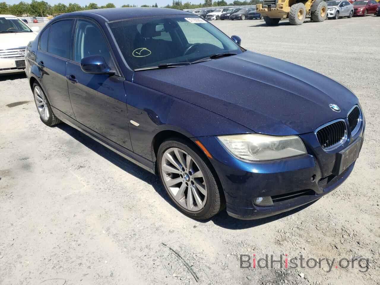 Photo WBAPH7G55BNN03740 - BMW 3 SERIES 2011