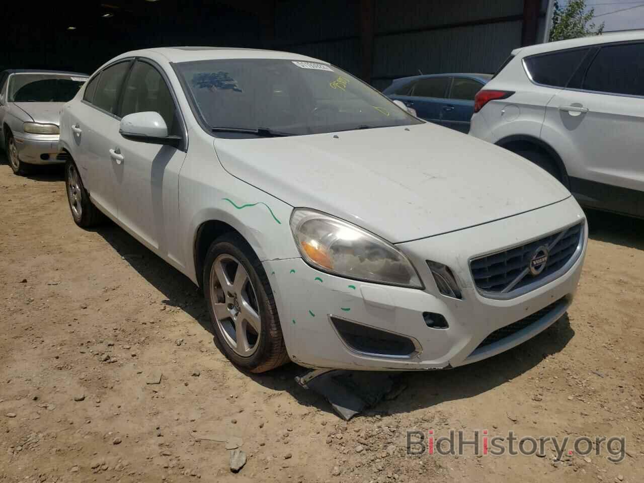 Photo YV1612FSXD1232630 - VOLVO S60 2013